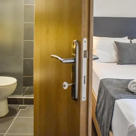 Entelia 3* Skiathos Town