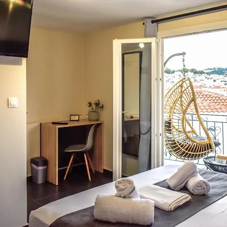 Hotel Entelia 3*