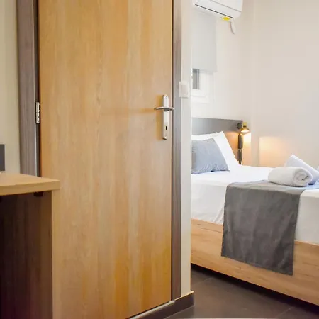Entelia 3*