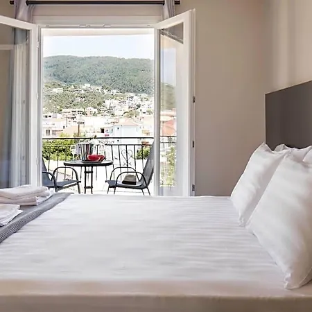 Entelia Hotel 3*