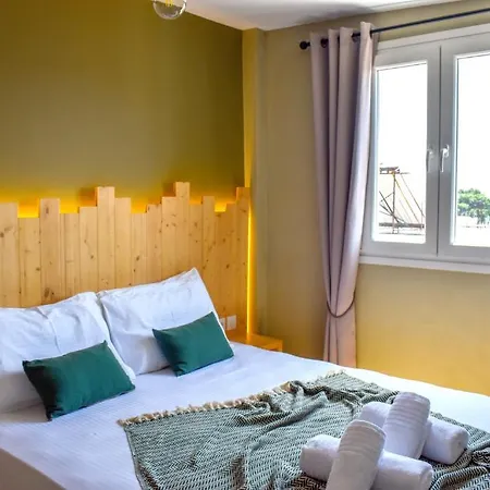 فندق Entelia *