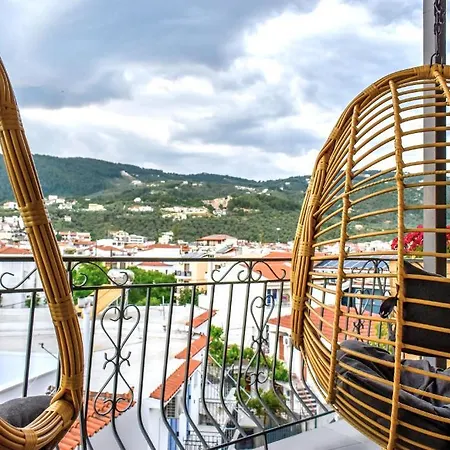 Entelia Skiathos Town