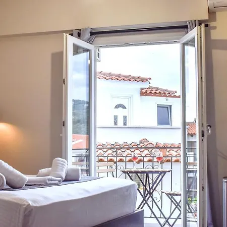 Entelia 3* Skiathos Town