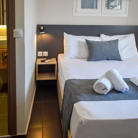 Hotel Entelia *