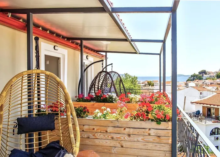 Entelia 3* Skiathos Town