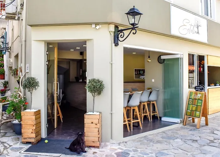 Entelia 3* Skiathos Town